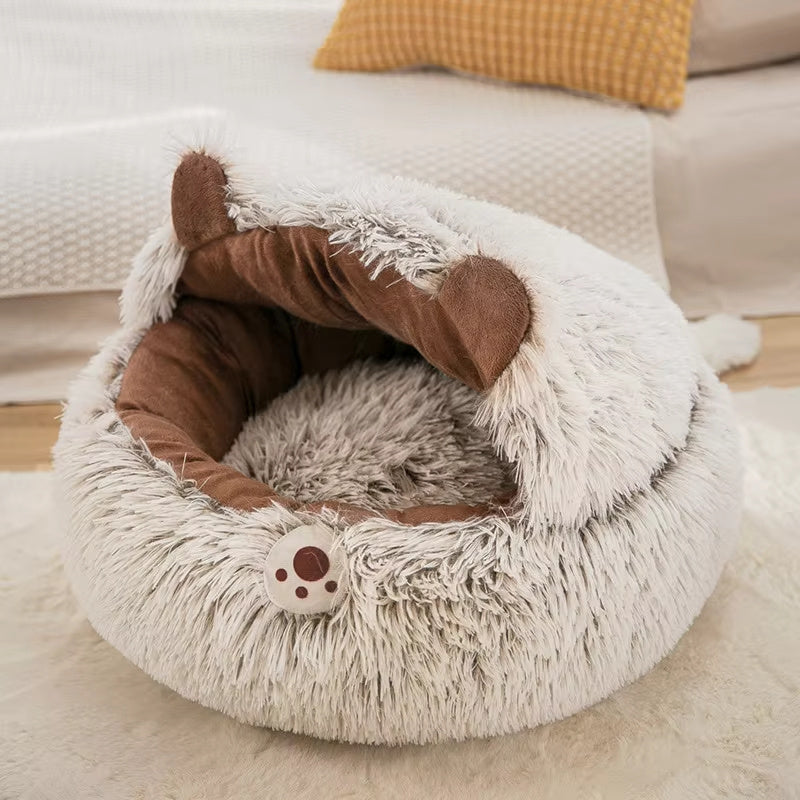 Warm Enveloping Cat Nest