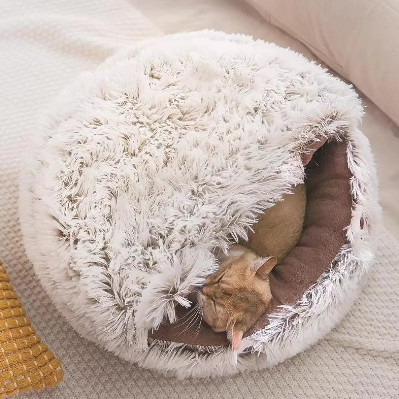 Warm Enveloping Cat Nest